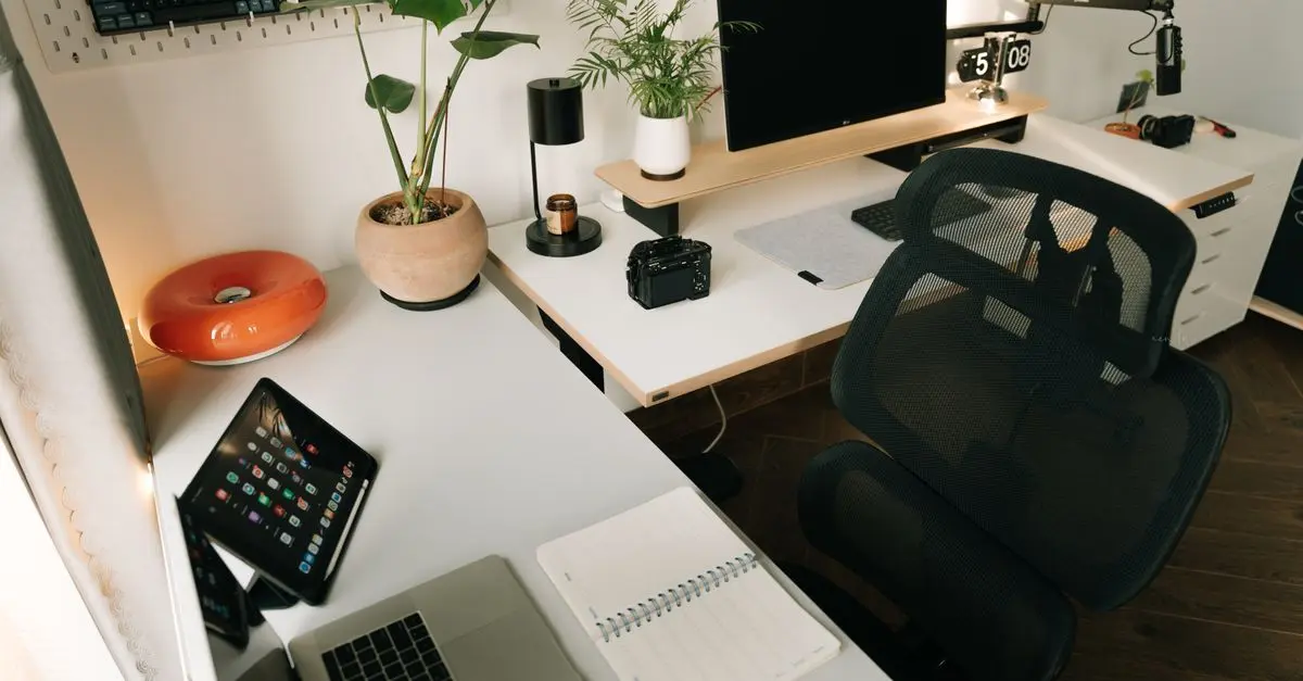 Les Meilleurs Accessoires pour un Confort Thermique au Bureau
