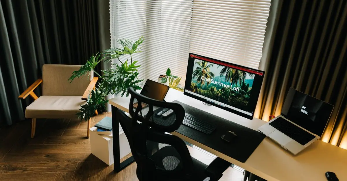Top 5 Accessoires pour Améliorer le Confort au Travail
