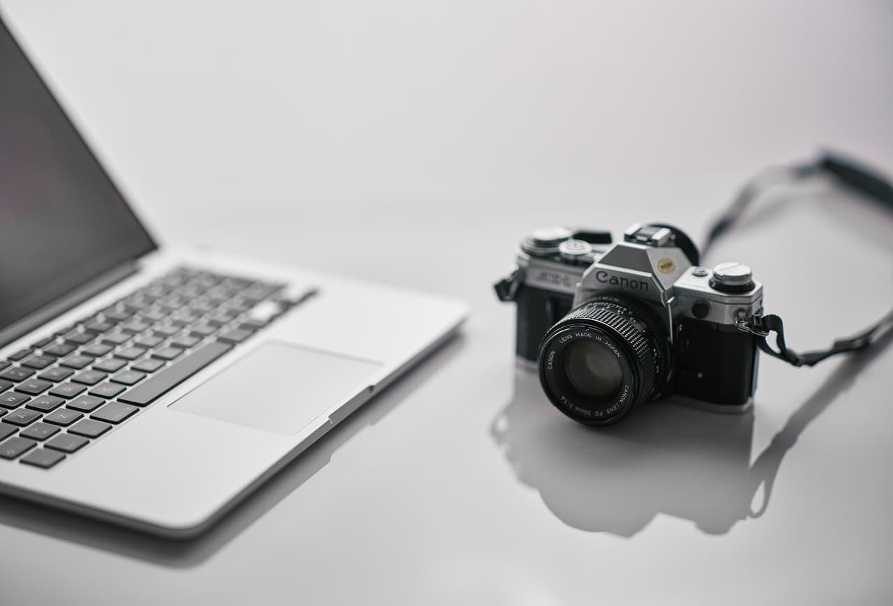 Les Meilleurs Accessoires pour Améliorer le Confort au Travail